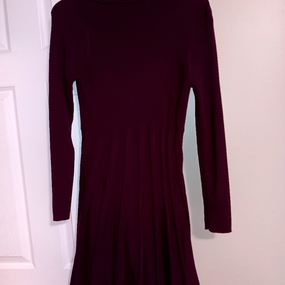 Calvin Klein sweater dress - Picture 2 of 2